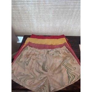 Lot Of  4 Women’s Exercise Shorts Old navy  Size 3x NWOT